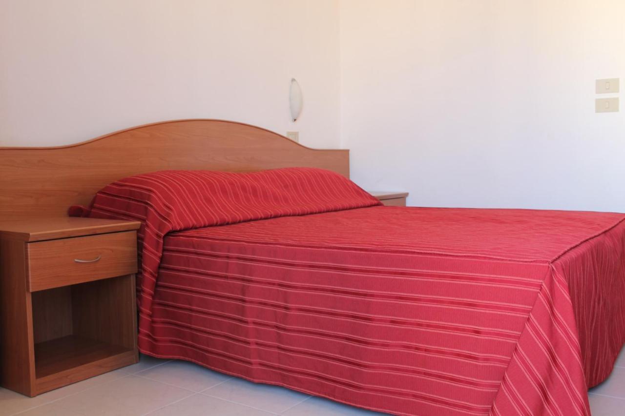 קאורלה Hotel Vienna מראה חיצוני תמונה