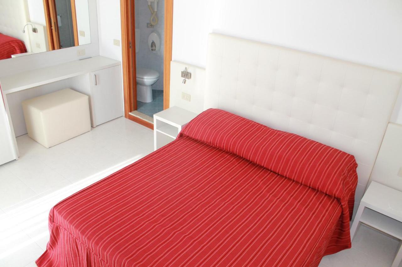 קאורלה Hotel Vienna מראה חיצוני תמונה
