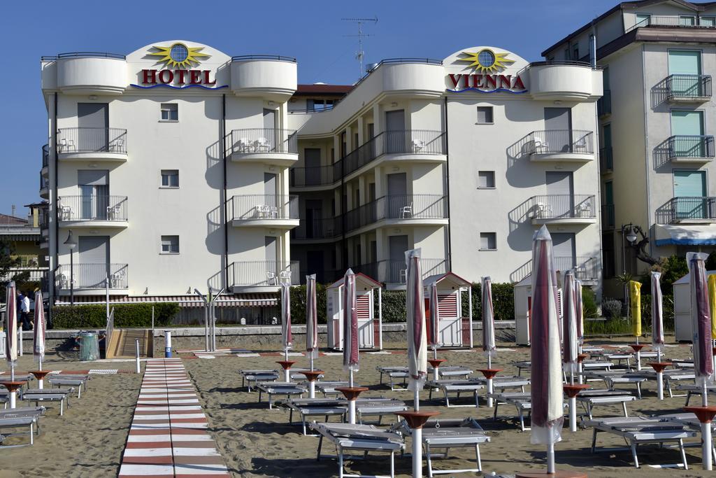 קאורלה Hotel Vienna מראה חיצוני תמונה