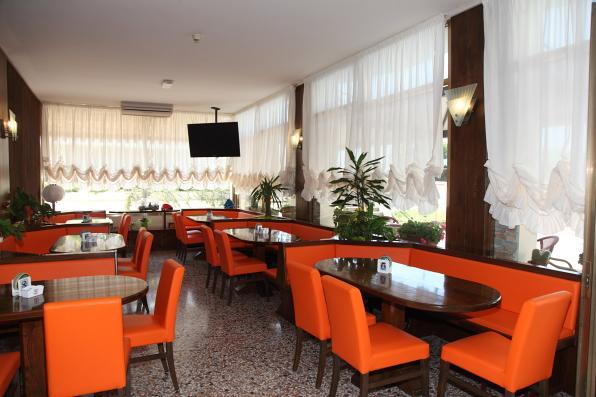 קאורלה Hotel Vienna מראה חיצוני תמונה